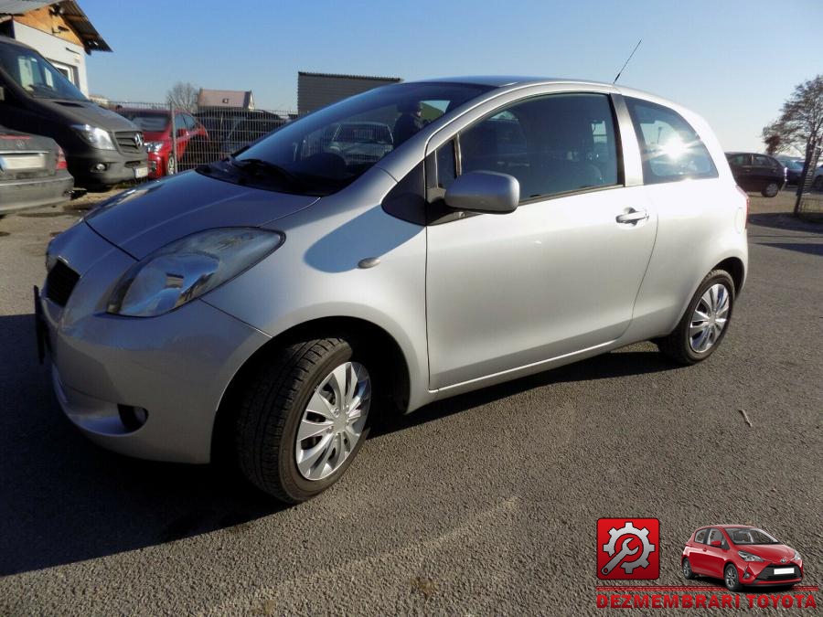 Capota spate toyota yaris 2009