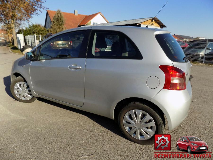 Luneta toyota yaris 2008